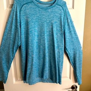 Mens Lululemon t shirt XL